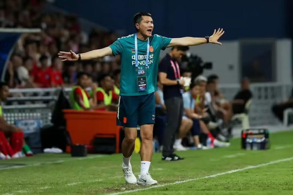 官方:延边龙鼎签下长春喜都中场黄梓铭